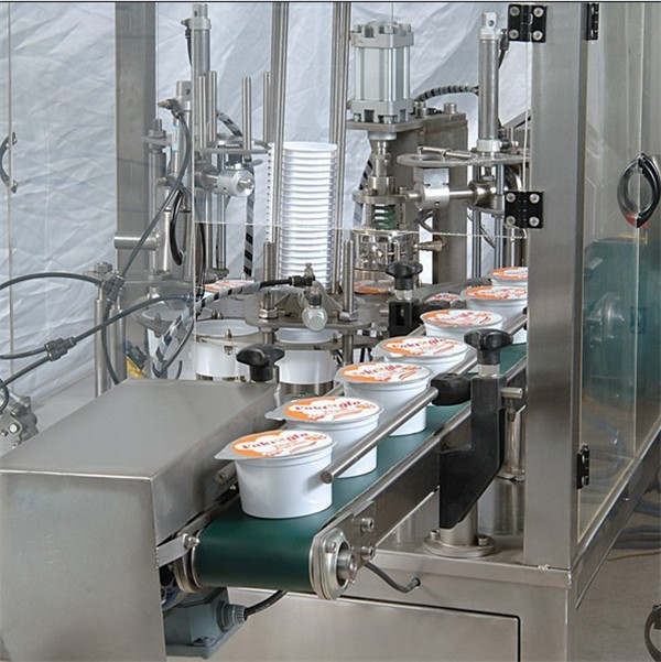 Автоматска машина за полнење чаша за сладолед