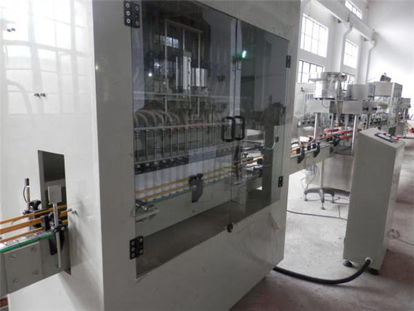 Целосна автоматска машина за полнење белило од не'рѓосувачки челик