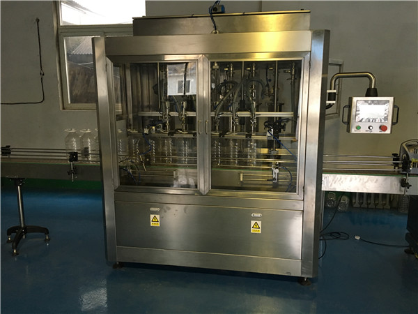 Машина за полнење на масното масло за јадење со линеарен тип Кина